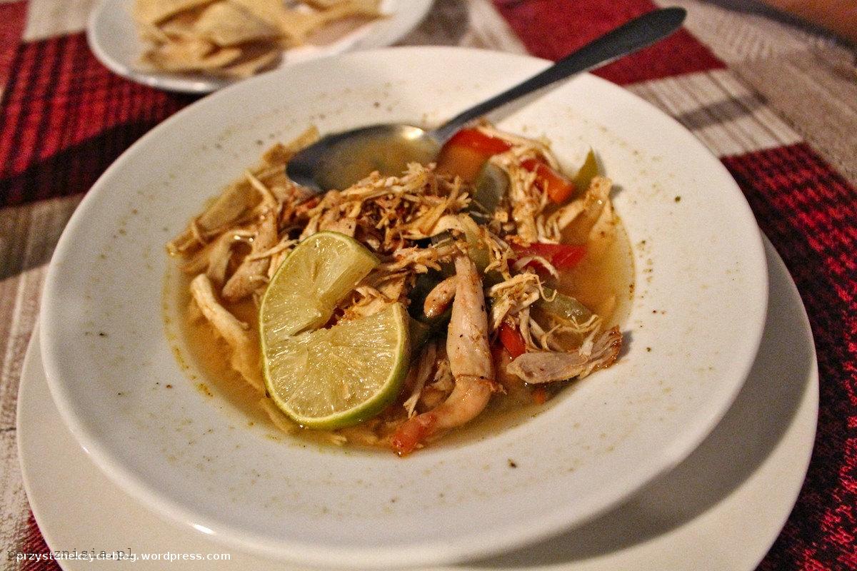 sopa de lima_merida_meksyk